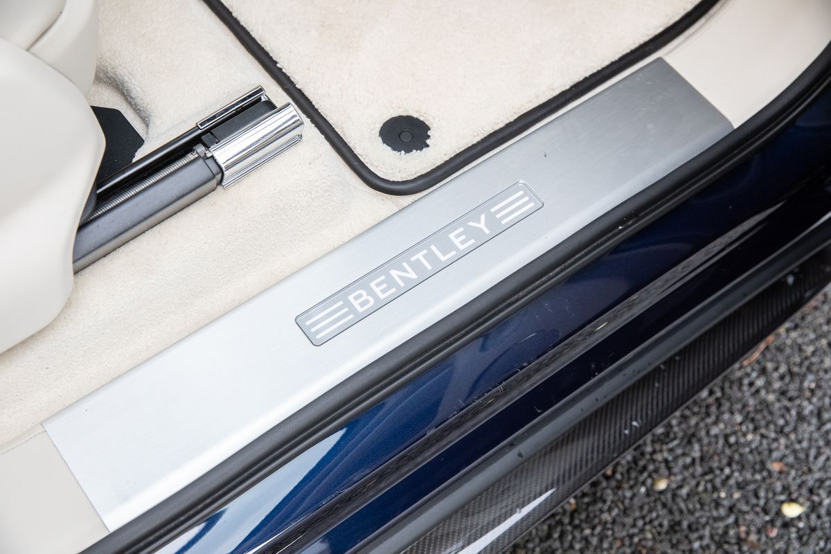 2021 Bentley Bentayga V8