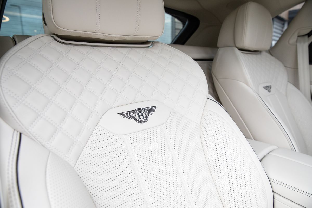 2021 Bentley Bentayga V8