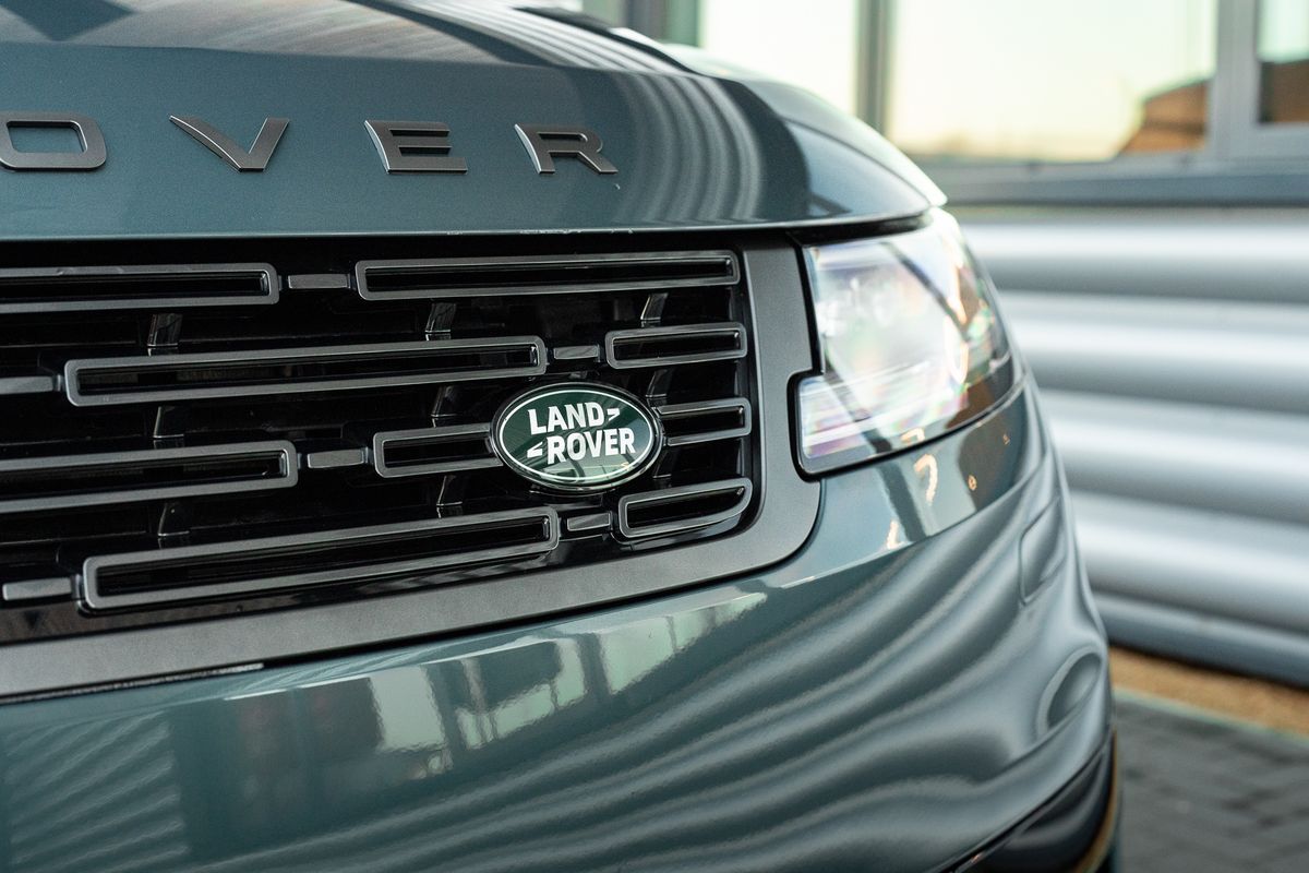 2022 Land Rover Range Rover Sport 3.0 D300 Dynamic SE