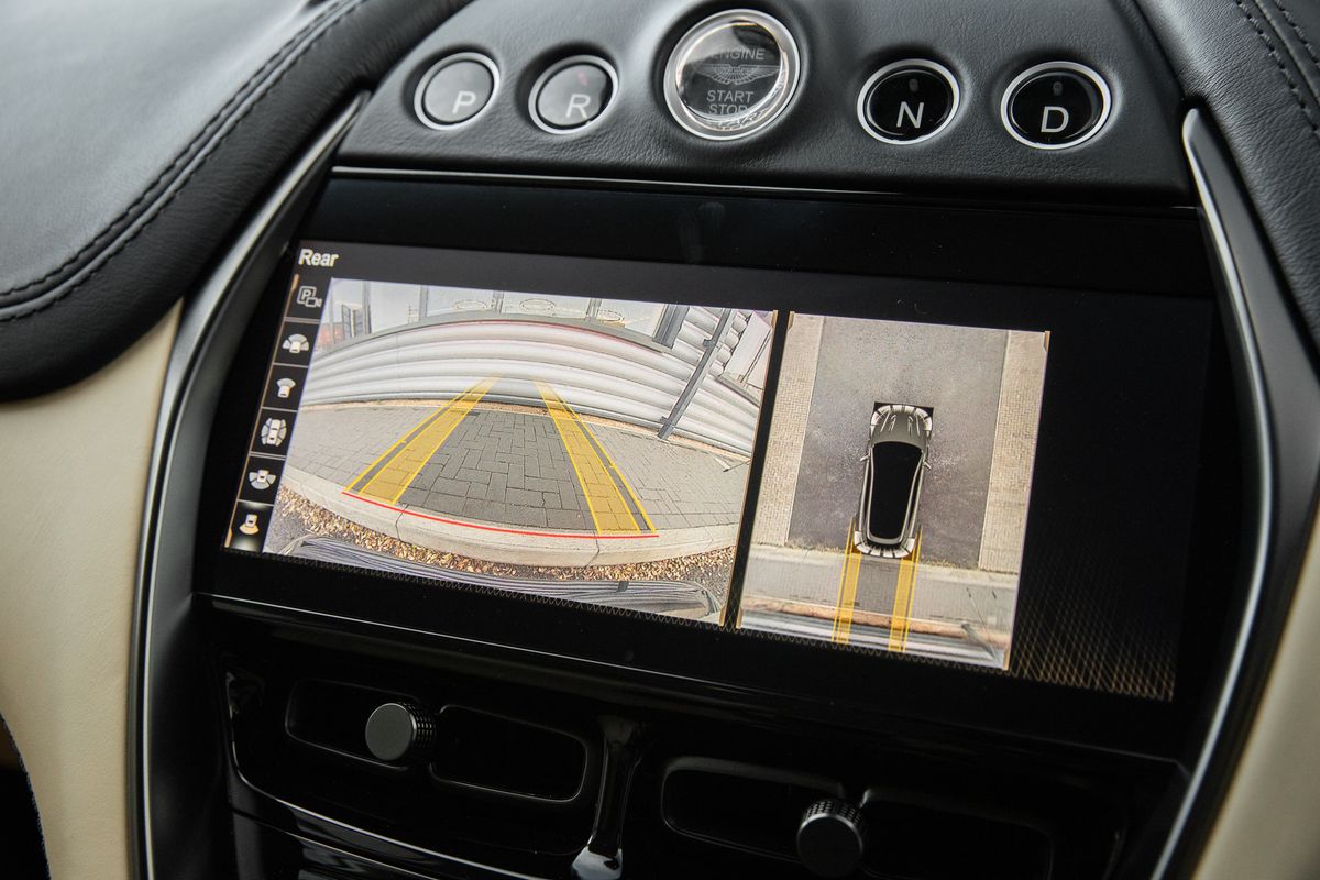 2021 Aston Martin DBX V8 1913 Edition