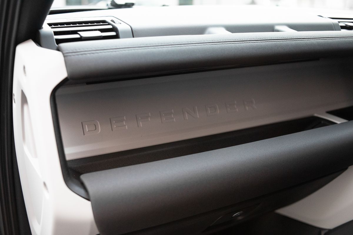 2022 Land Rover Defener URBAN 110 3.0 D250 MHEV X-Dynamic S