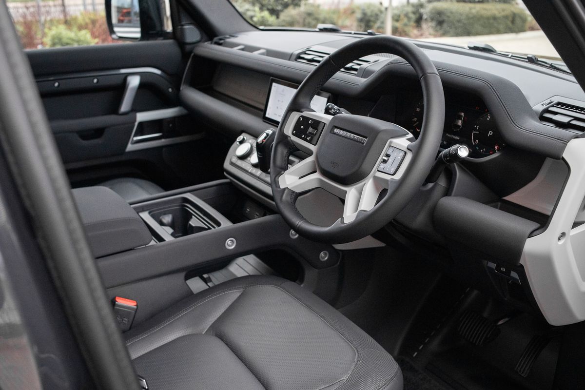 2022 Land Rover Defener URBAN 110 3.0 D250 MHEV X-Dynamic S