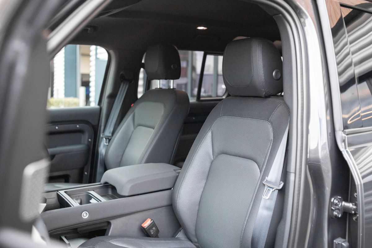 2022 Land Rover Defener URBAN 110 3.0 D250 MHEV X-Dynamic S