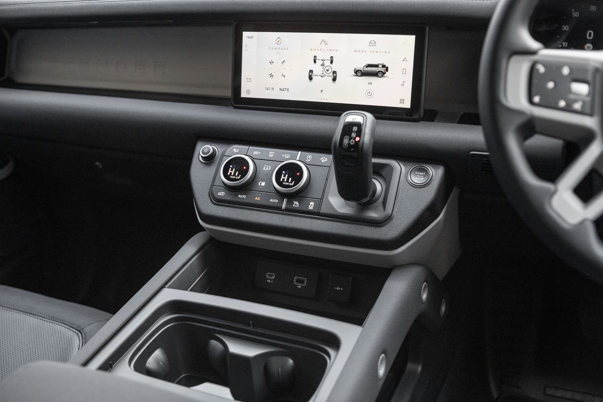 2022 Land Rover Defener URBAN 110 3.0 D250 MHEV X-Dynamic S