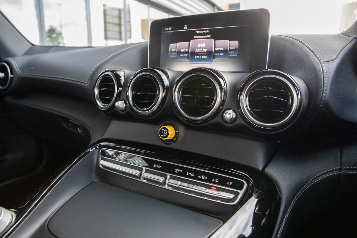 2019 Mercedes-Benz AMG GT-R Premium