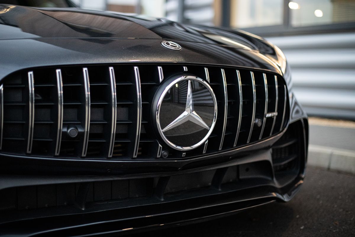 2019 Mercedes-Benz AMG GT-R Premium