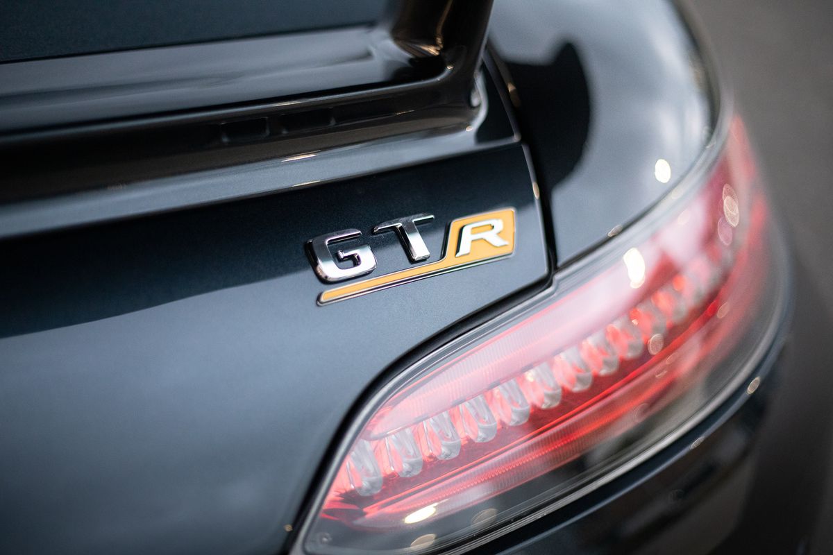 2019 Mercedes-Benz AMG GT-R Premium