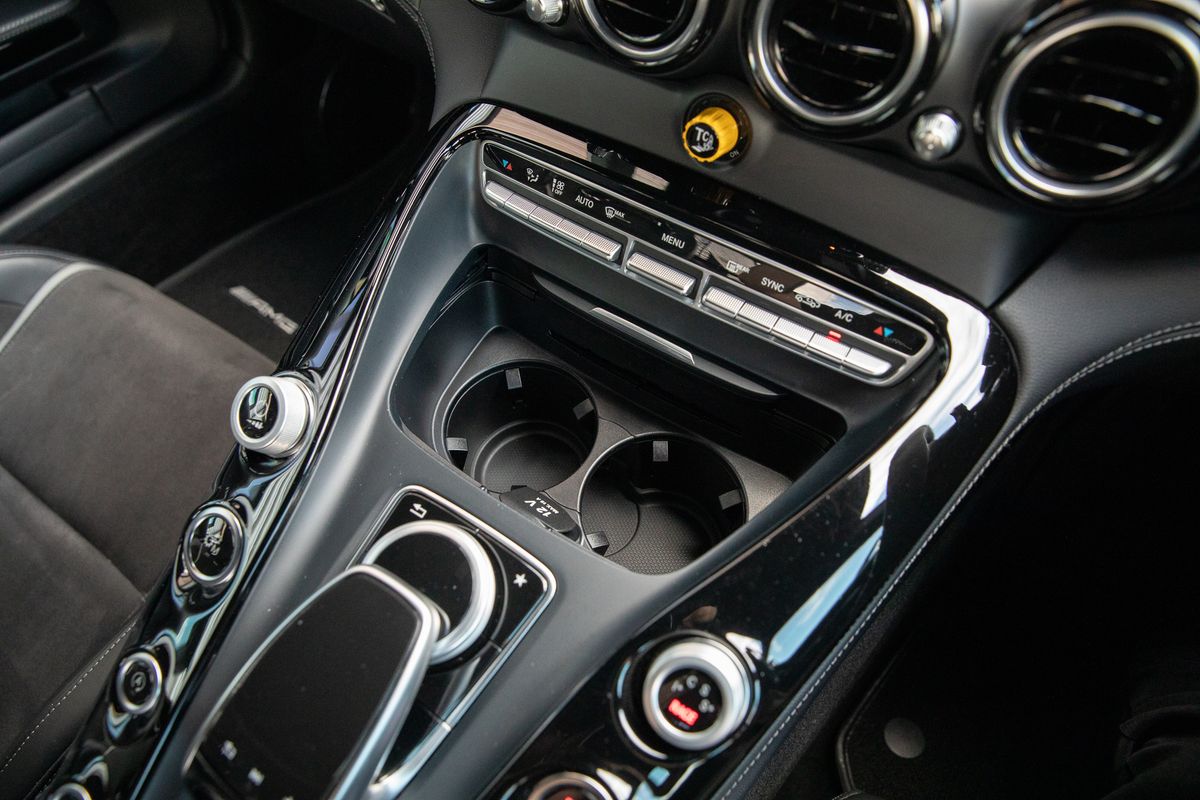 2019 Mercedes-Benz AMG GT-R Premium