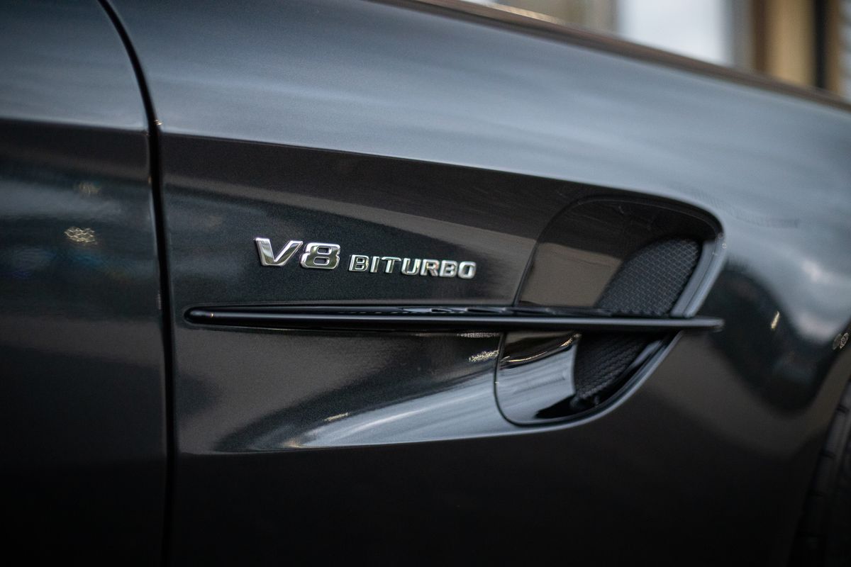 2019 Mercedes-Benz AMG GT-R Premium