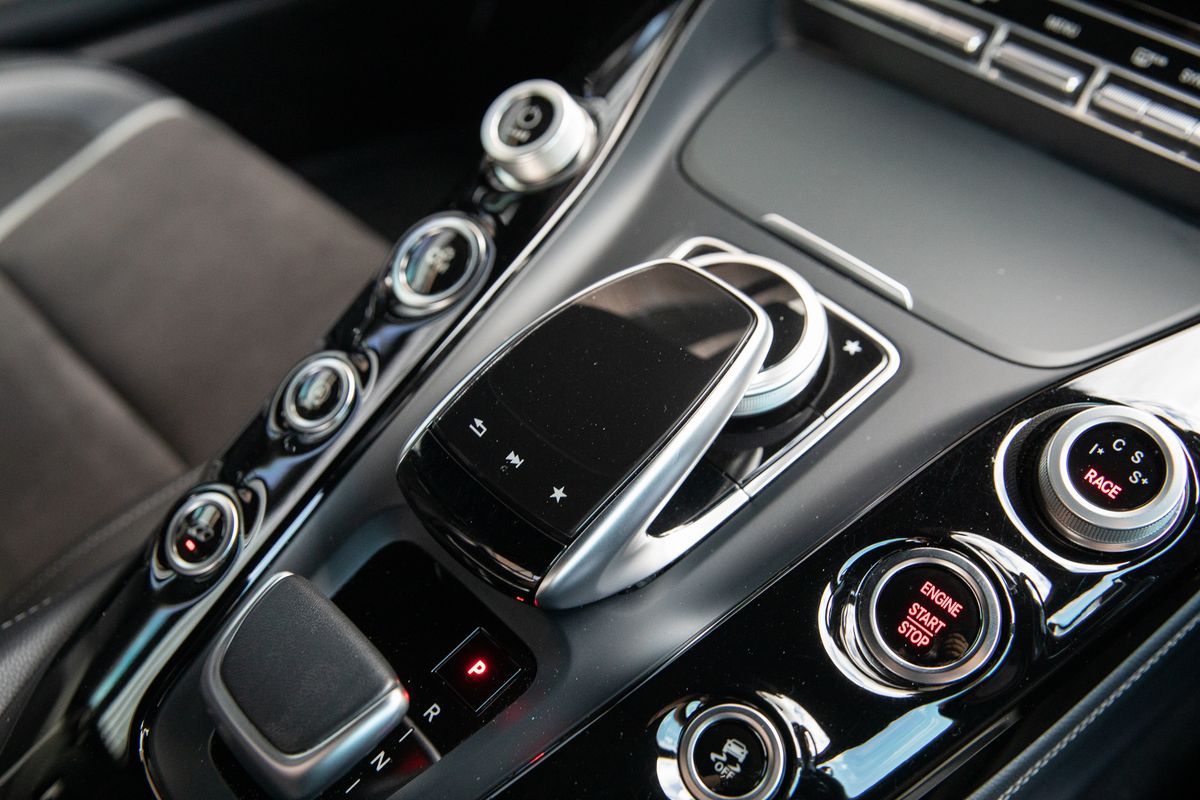 2019 Mercedes-Benz AMG GT-R Premium