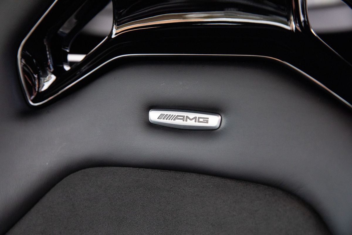 2019 Mercedes-Benz AMG GT-R Premium