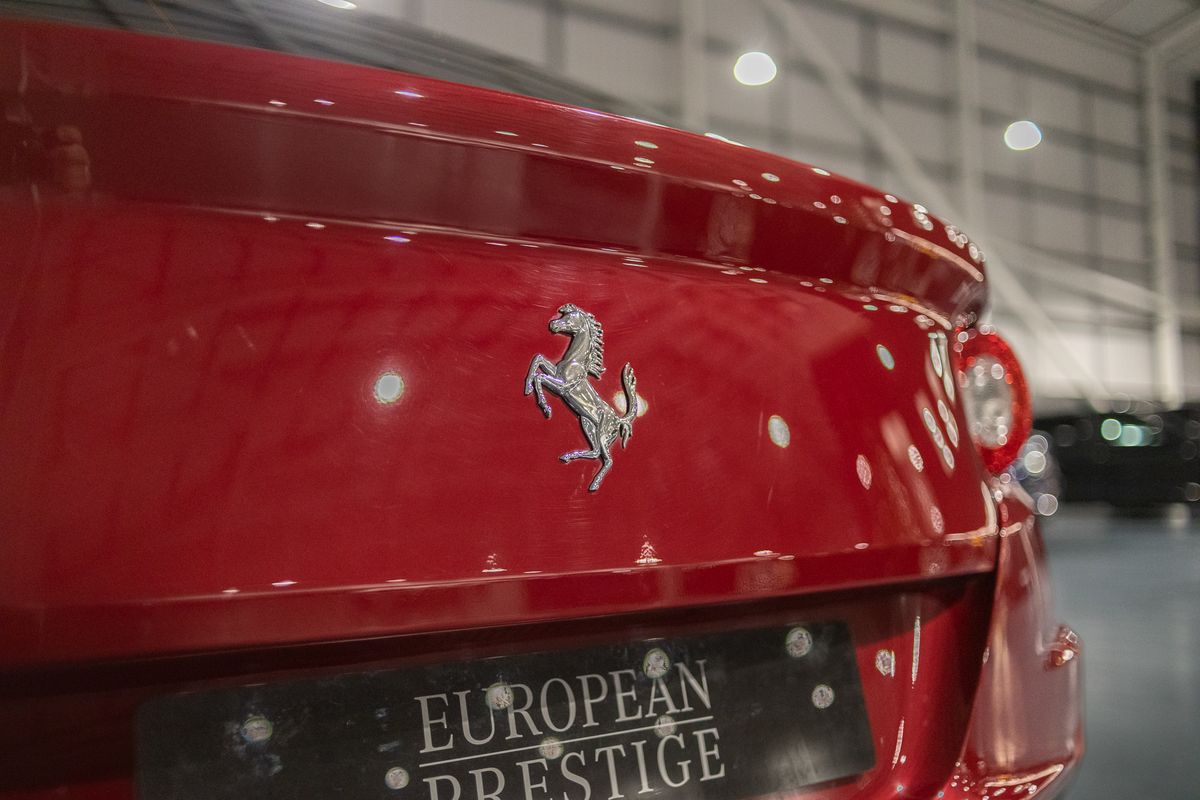 2012 Ferrari FF V12