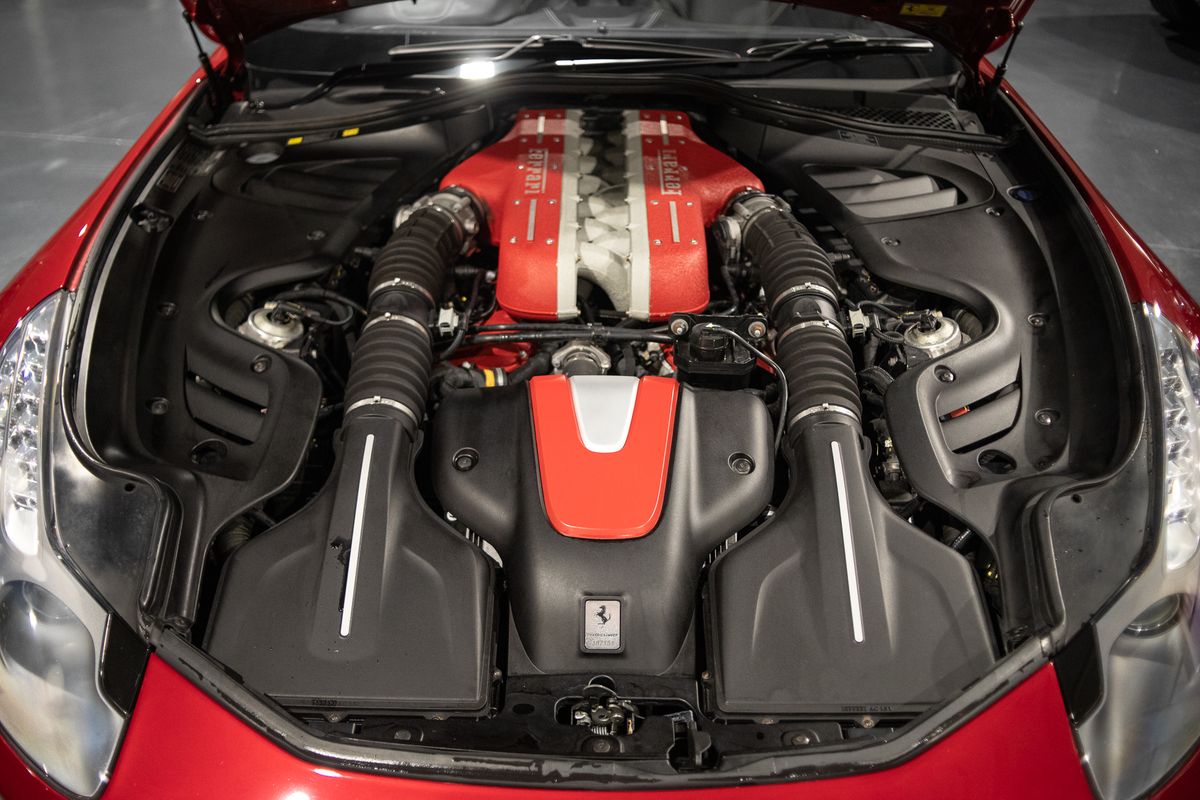 2012 Ferrari FF V12