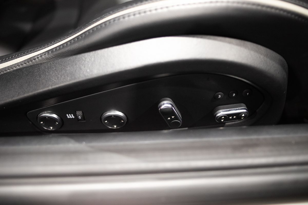 2012 Ferrari FF V12