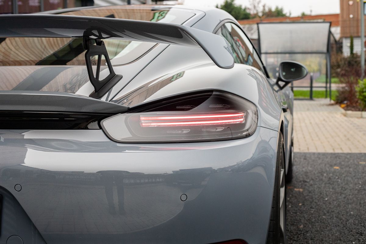 2022 Porsche 718 Cayman GT4 PDK 4.0
