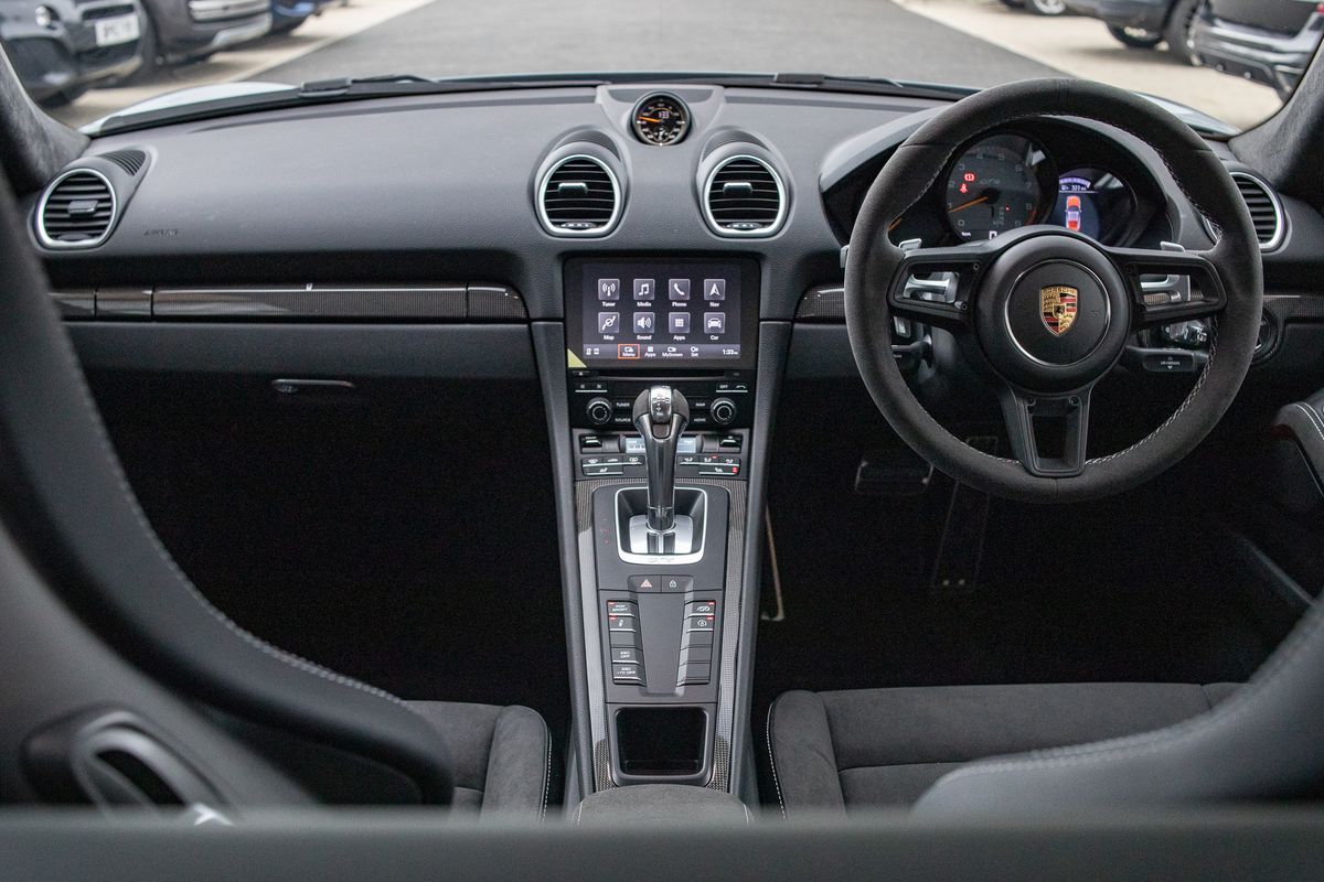 2022 Porsche 718 Cayman GT4 PDK 4.0