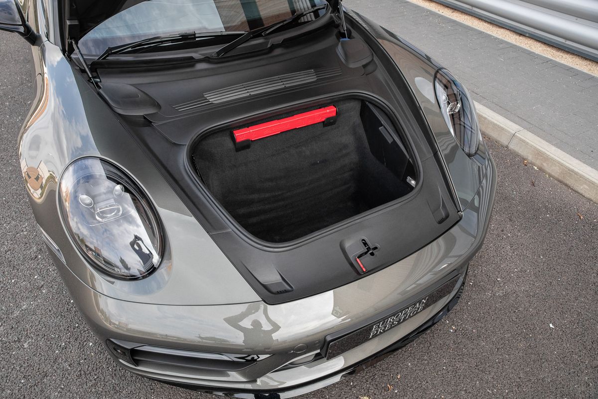 2022 Porsche 911 Carrera 4 GTS 3.0 992 4WD