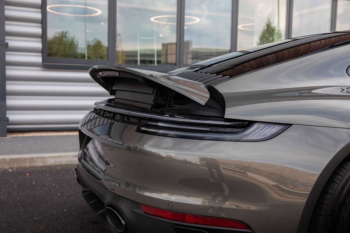 2022 Porsche 911 Carrera 4 GTS 3.0 992 4WD
