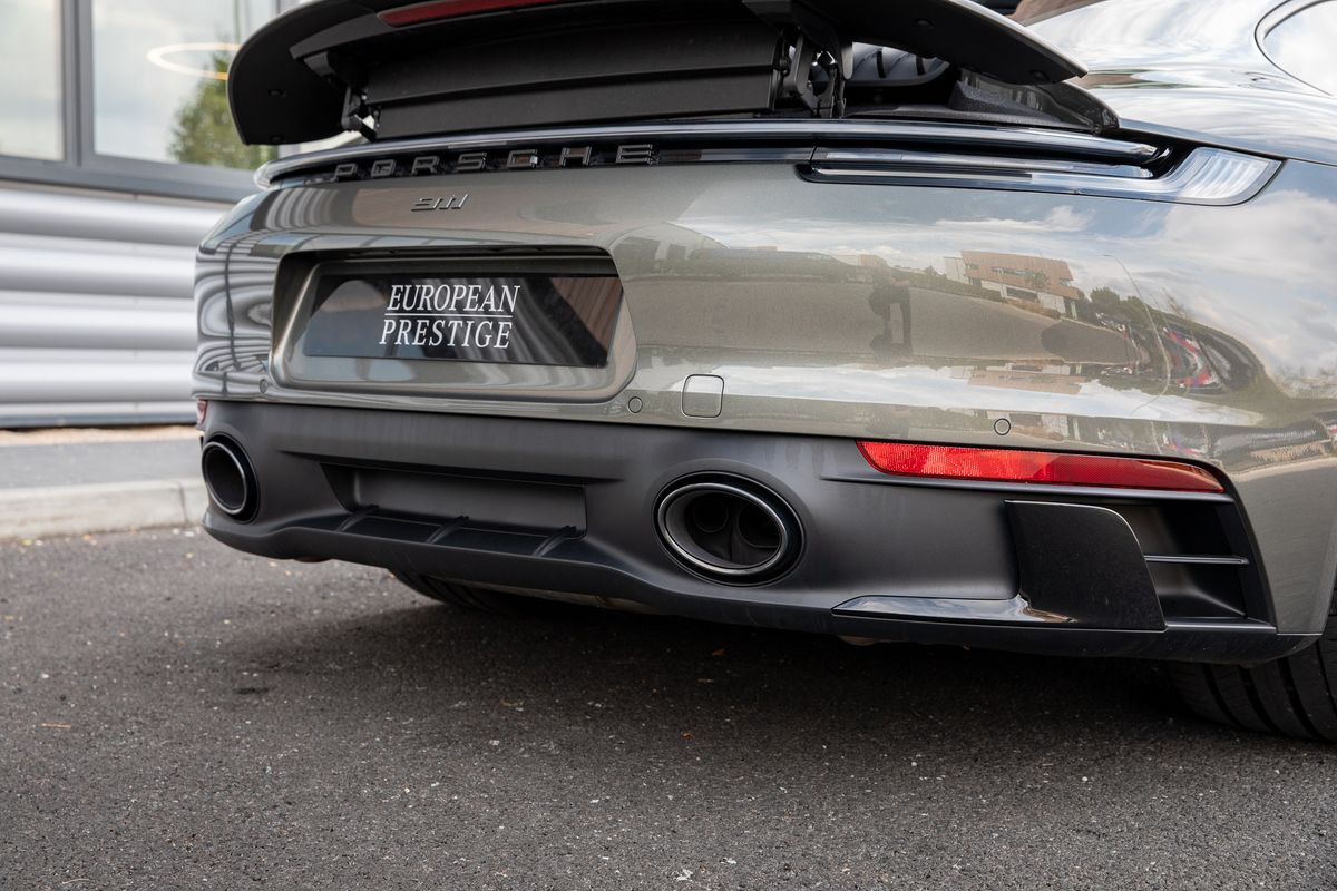 2022 Porsche 911 Carrera 4 GTS 3.0 992 4WD