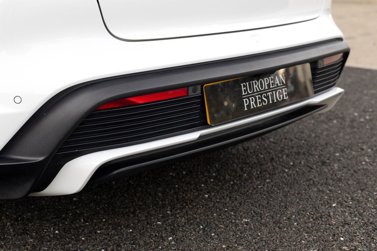 2020 Porsche Taycan Turbo