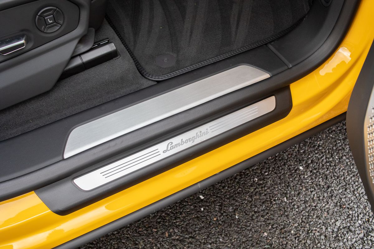 2022 Lamborghini Urus 4.0 V8 BiTurbo S