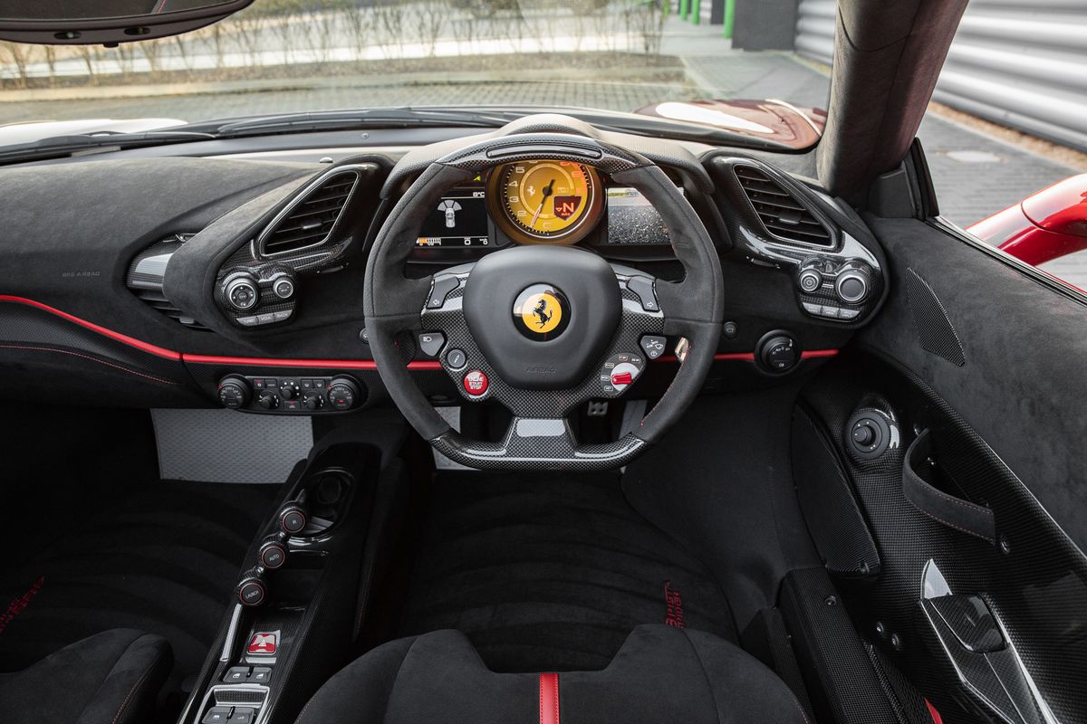 2020 Ferrari 488 Pista Spider 3.9T DCT