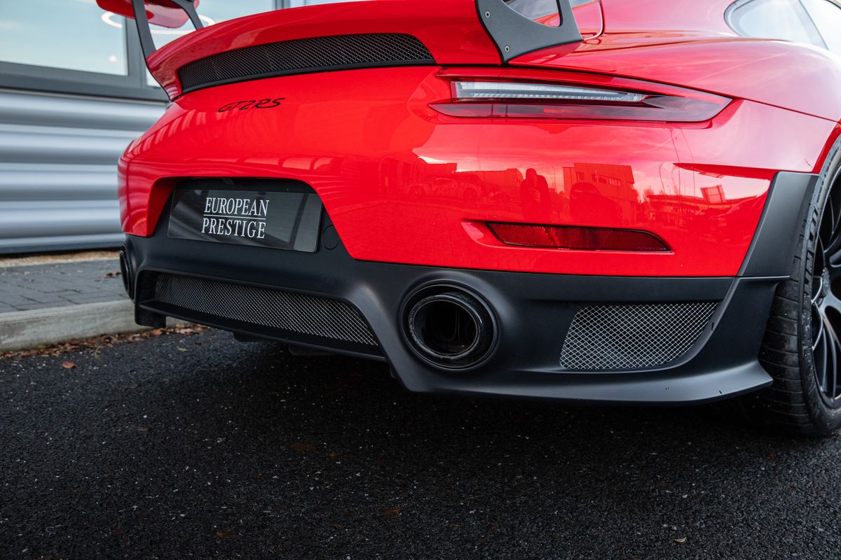 2018 Porsche 911 GT2 RS 3.8T PDK