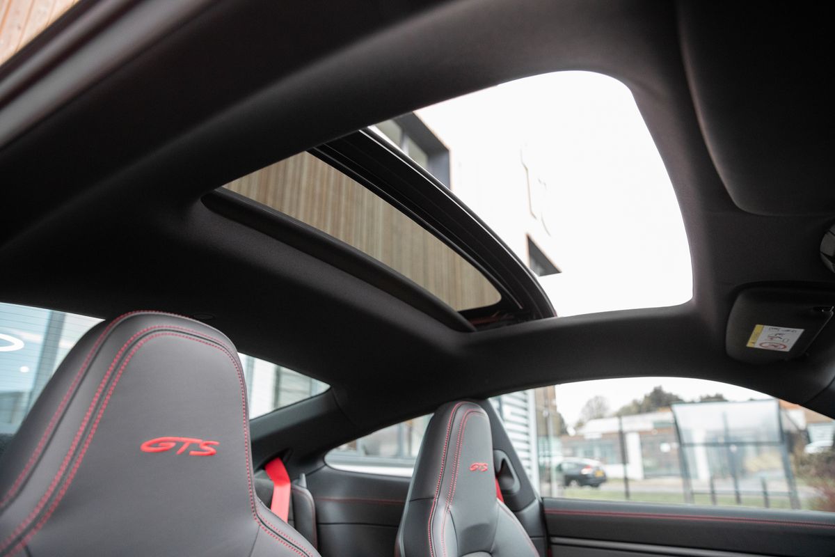 2022 Porsche 911 Carrera GTS 3.0 PDK