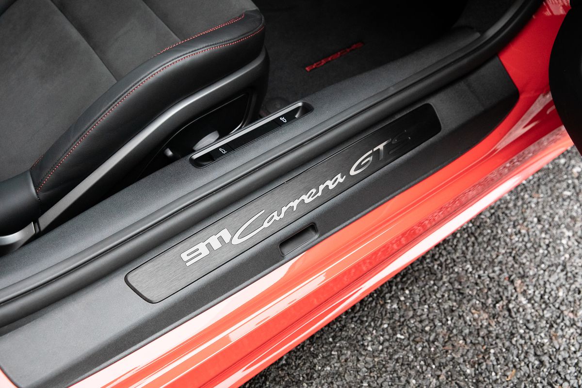 2022 Porsche 911 Carrera GTS 3.0 PDK
