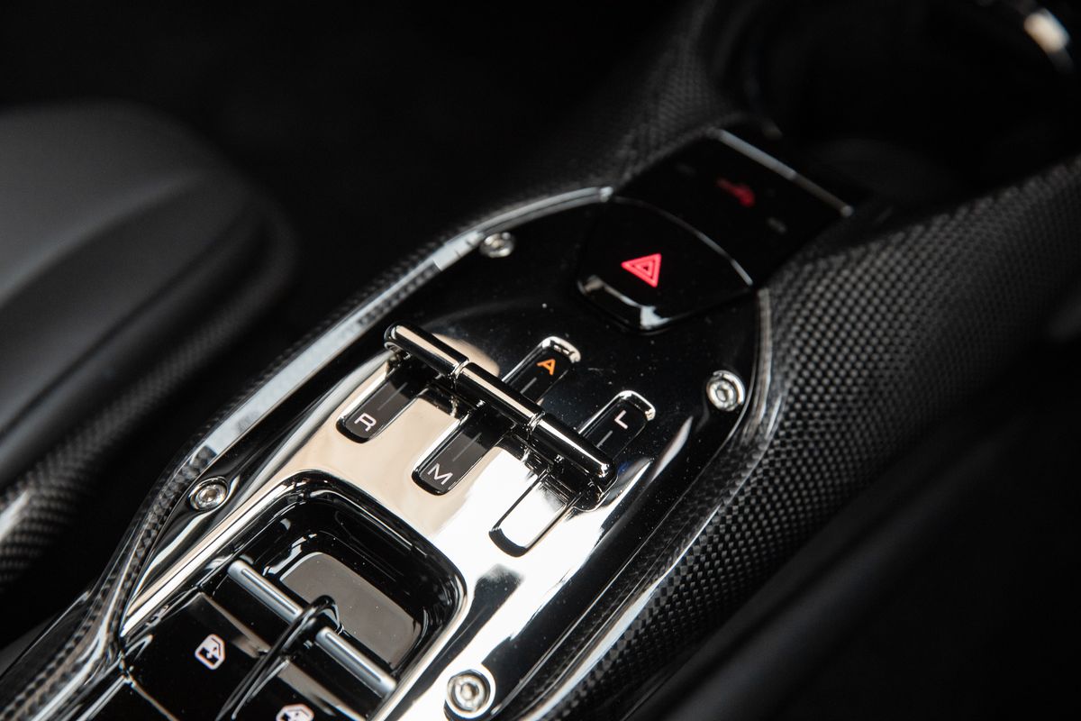 2022 Ferrari 296 GTB 3.0T V6 7.45kWh F1 DCT