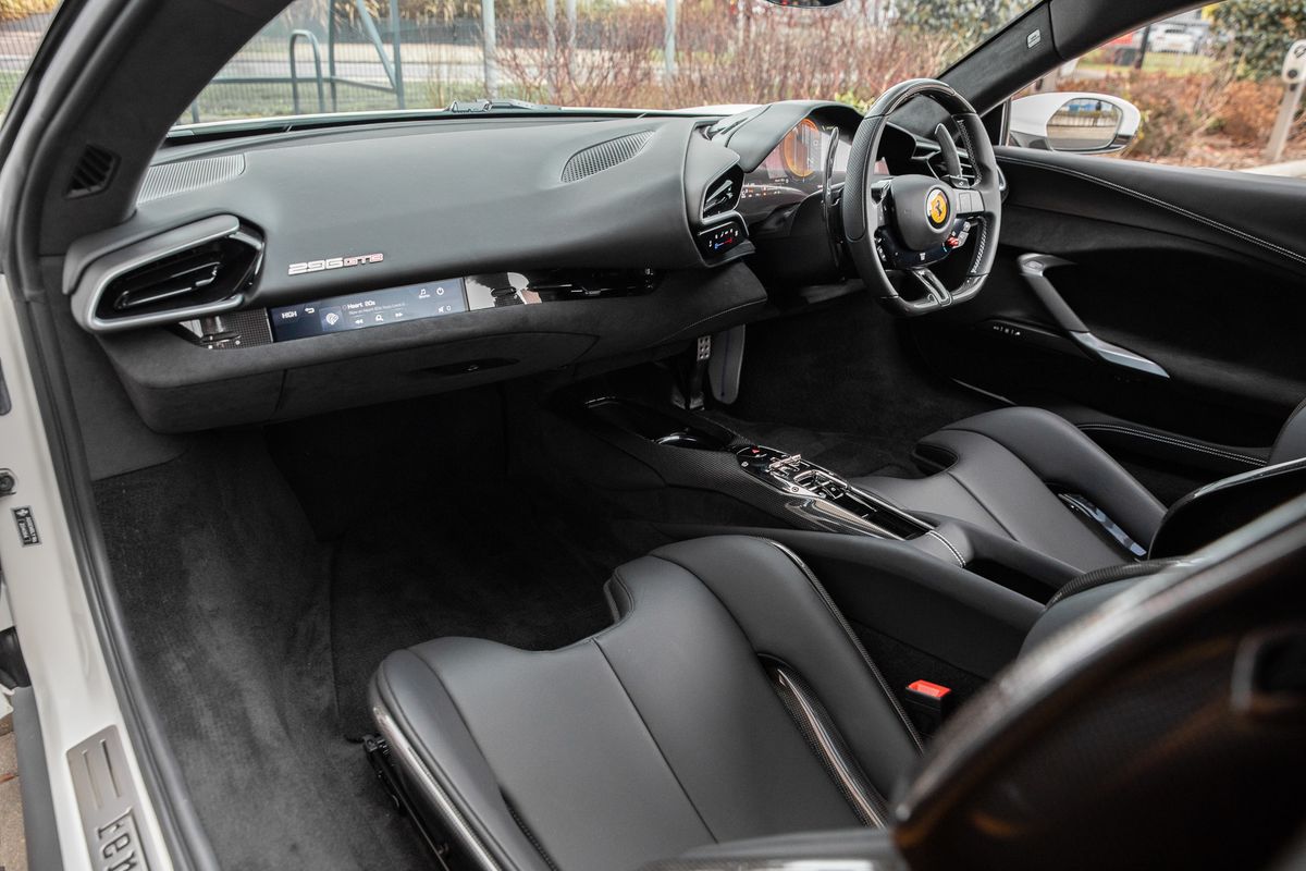 2022 Ferrari 296 GTB 3.0T V6 7.45kWh F1 DCT