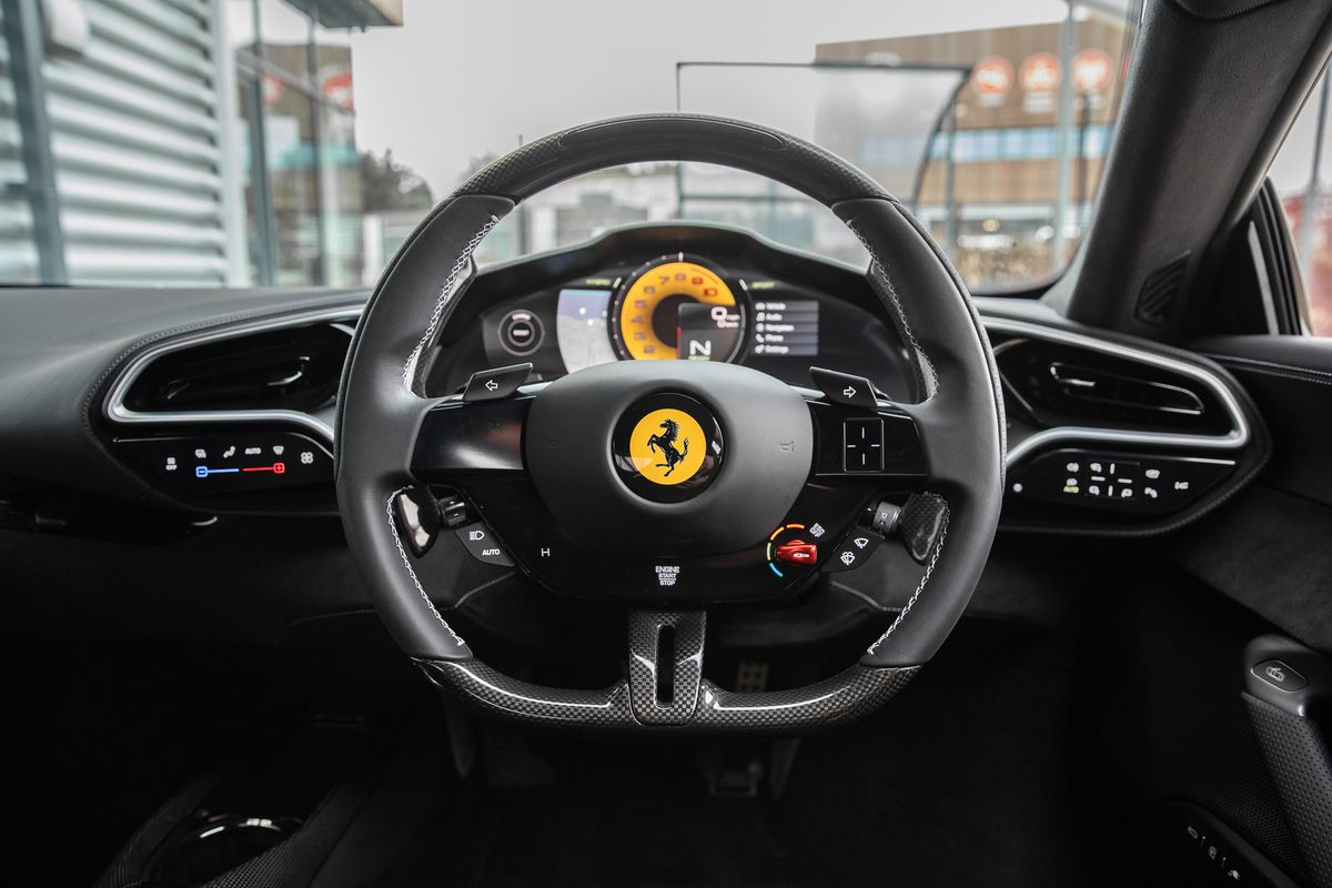 2022 Ferrari 296 GTB 3.0T V6 7.45kWh F1 DCT