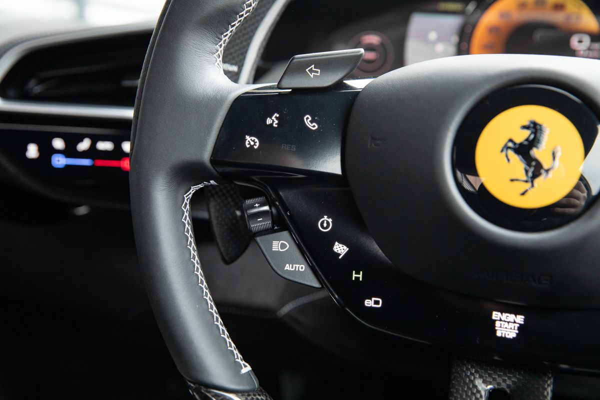 2022 Ferrari 296 GTB 3.0T V6 7.45kWh F1 DCT