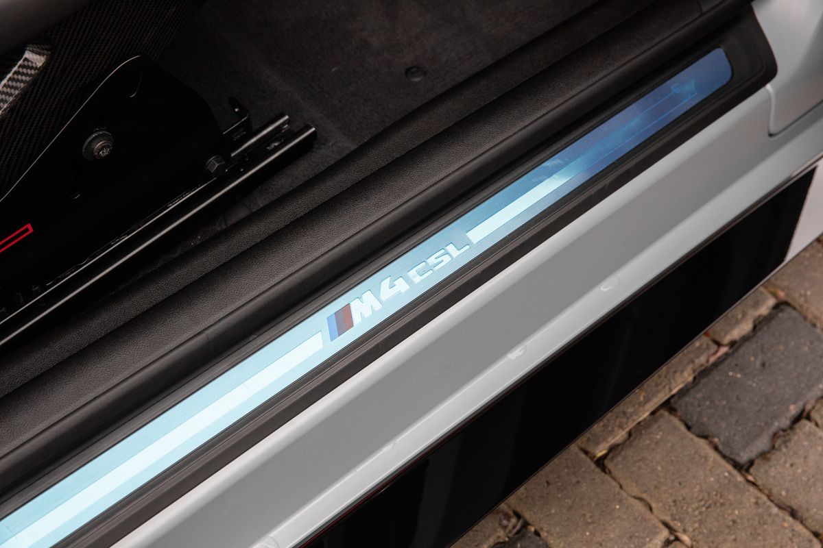 2023 BMW M4 CSL 3.0 BiTurbo Steptronic