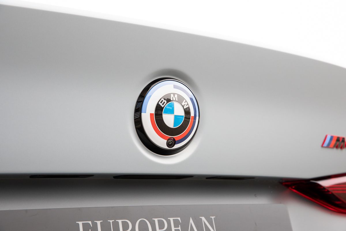 2023 BMW M4 CSL 3.0 BiTurbo Steptronic