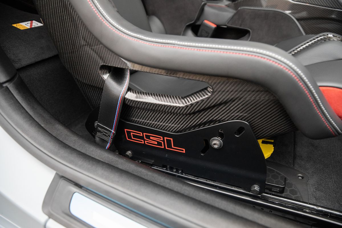 2023 BMW M4 CSL 3.0 BiTurbo Steptronic