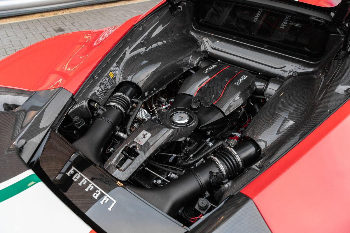 2020 Ferrari 488 Pista Piloti