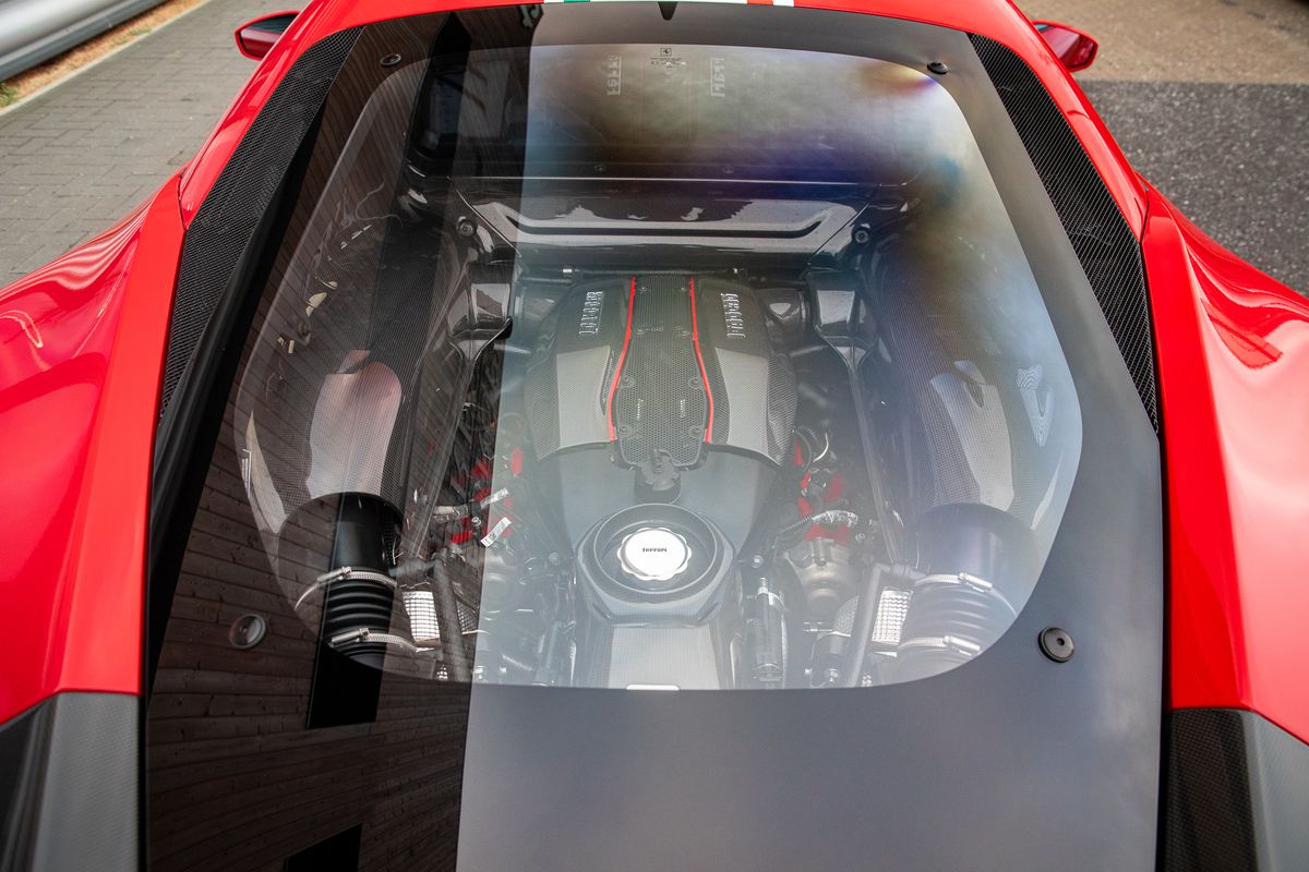 2020 Ferrari 488 Pista Piloti