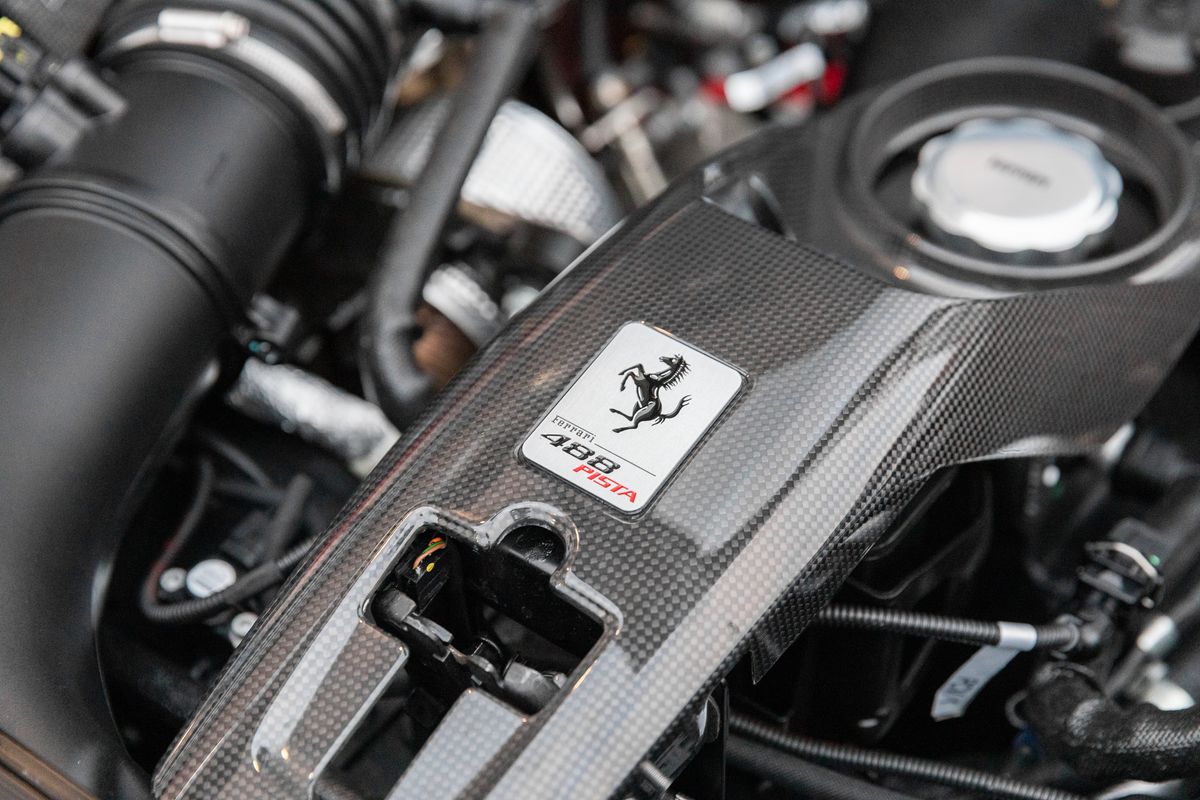 2020 Ferrari 488 Pista Piloti