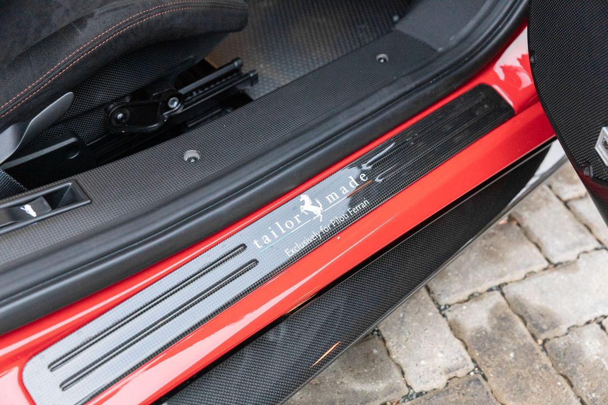 2020 Ferrari 488 Pista Piloti