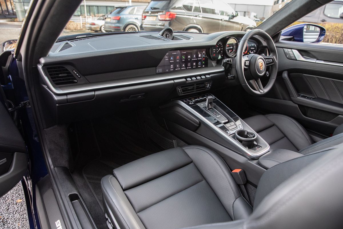 2023 Porsche 911 992 Turbo S 3.7T