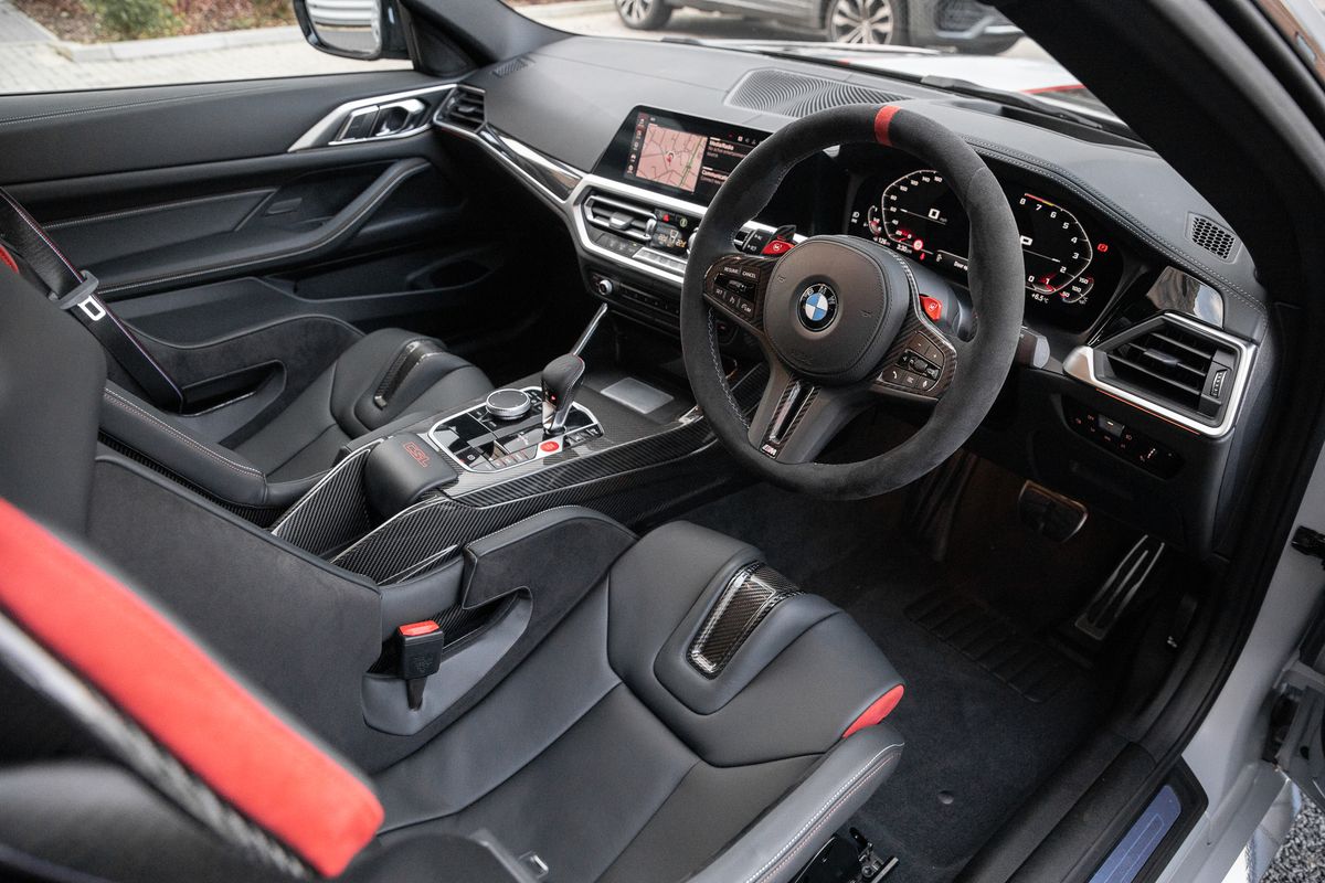 2023 BMW M4 CSL 3.0 BiTurbo Steptronic