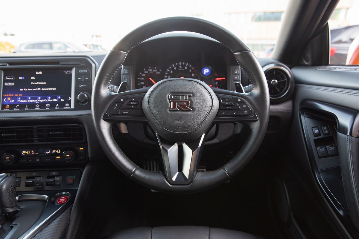 2021 Nissan GT-R Prestige 3.8 V6