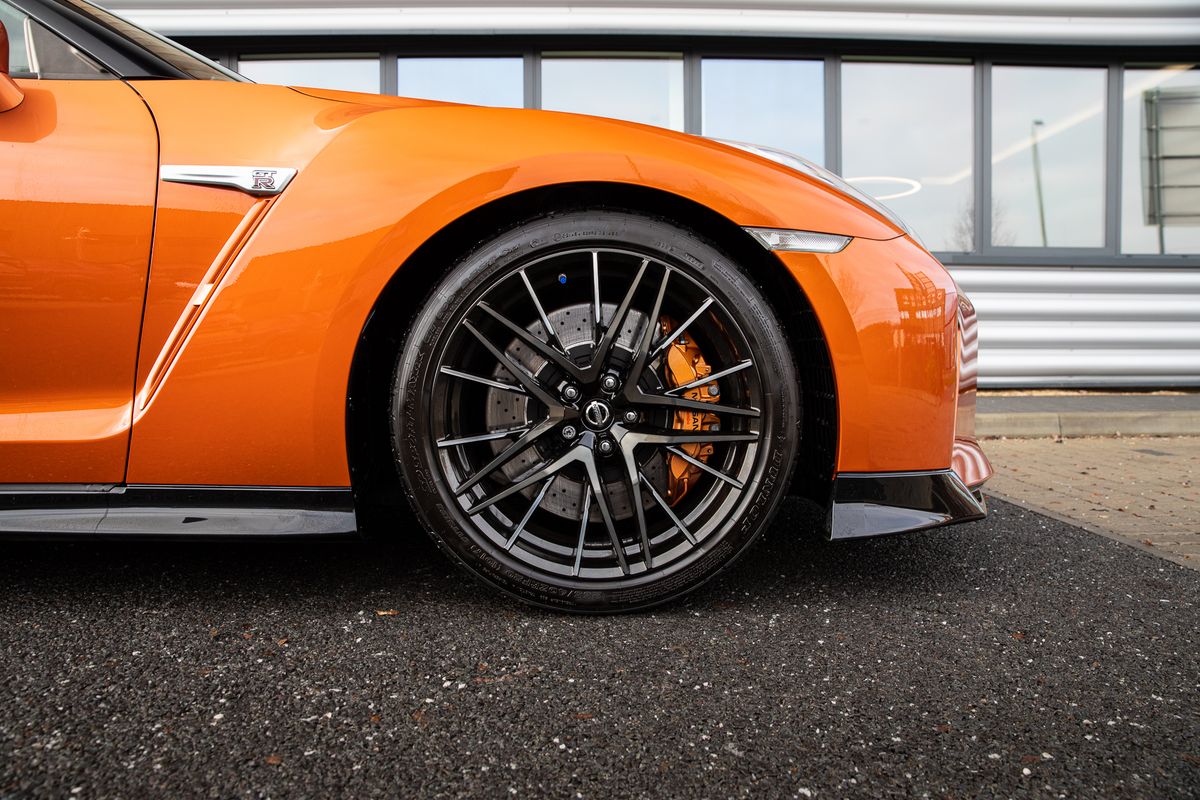 2021 Nissan GT-R Prestige 3.8 V6