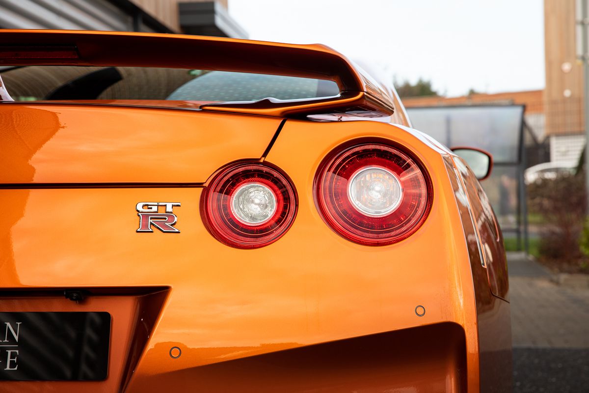 2021 Nissan GT-R Prestige 3.8 V6