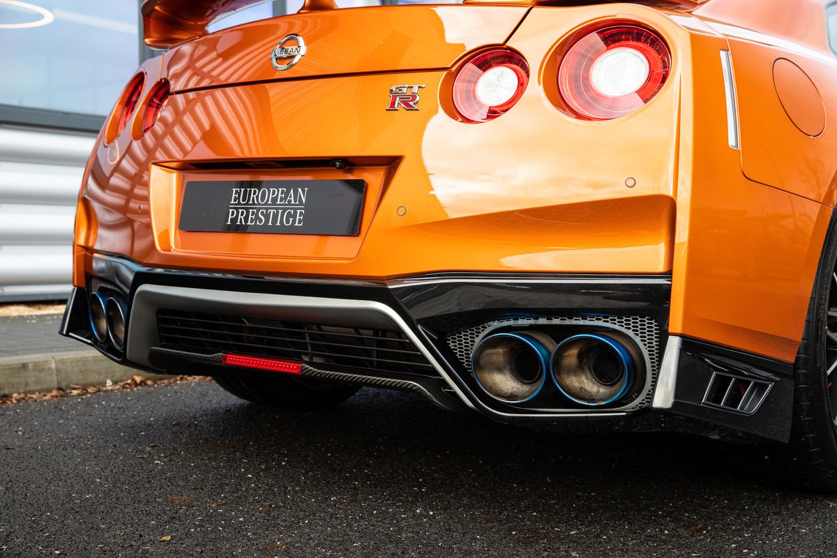2021 Nissan GT-R Prestige 3.8 V6