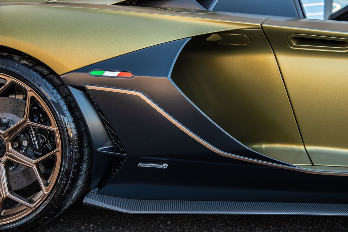 2022 Lamborghini Aventador Ultimae Roadster 6.5 V12 LP780-4
