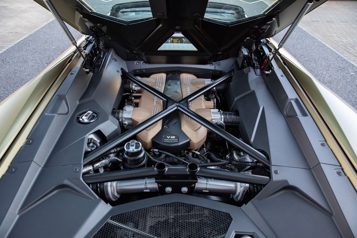 2022 Lamborghini Aventador Ultimae Roadster 6.5 V12 LP780-4
