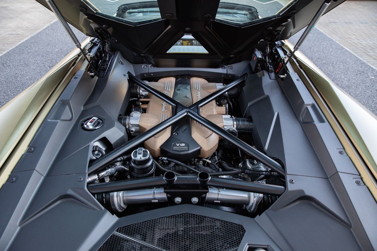 2022 Lamborghini Aventador Ultimae Roadster 6.5 V12 LP780-4
