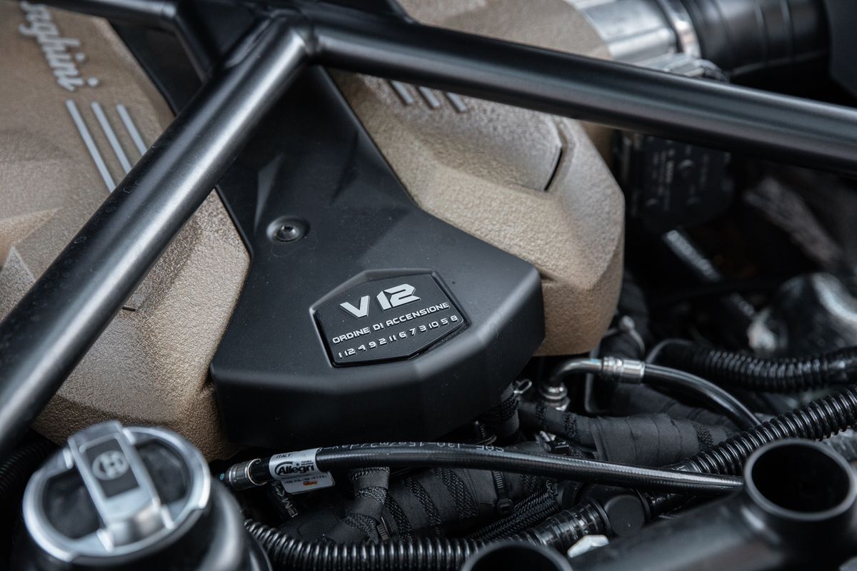 2022 Lamborghini Aventador Ultimae Roadster 6.5 V12 LP780-4